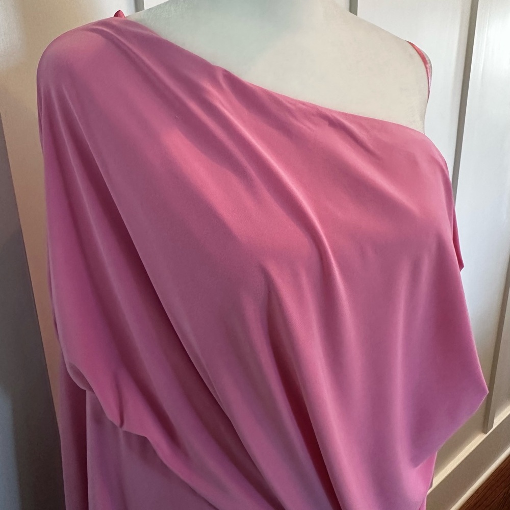 Jessica Simpson One Shoulder Dress in Vibrant Pink - Picture 3 of 8